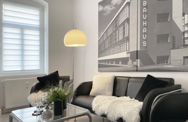 Bauhaus Design-luxus-apartment, im 20er Jahre Stil, +garten
