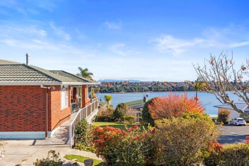 Bay View Gardens - Tauranga Holiday Home