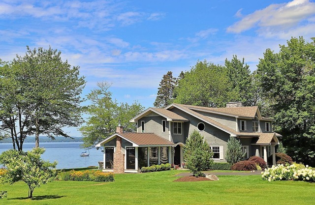 Bayside Manor: a Classic Maine Oceanfront Home at the Gateway to Acadia