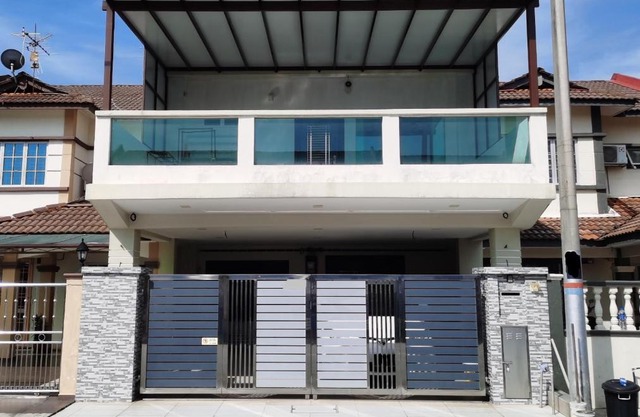 BBT Double Storey Balcony Bukit Tinggi Home