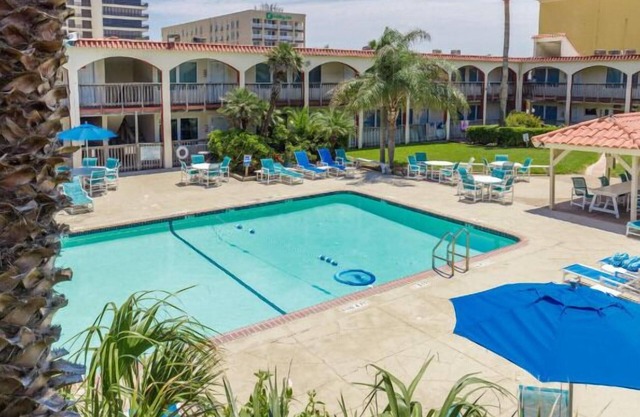 Beach Access Across the Street, Shared Heated Pool