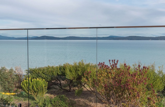 Beach Front Beach House Retreat