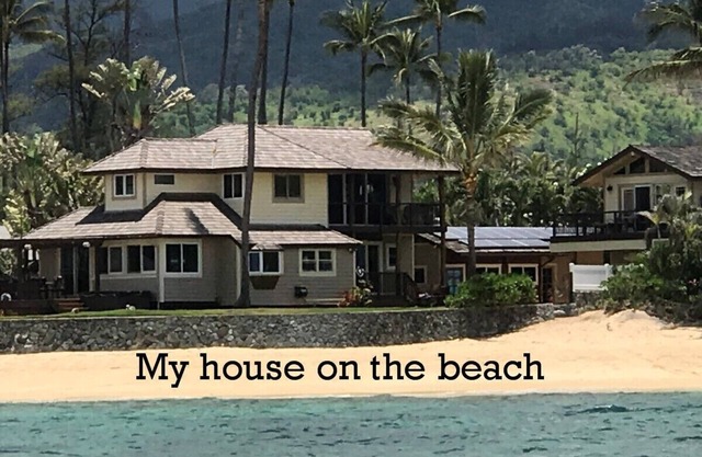 Beach Front Large Home On the Ocean. Shorter stays can be arranged. Gorgeous