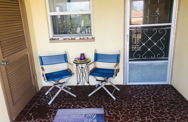 Beach Getaway in Beautiful Pass A Grille Florida