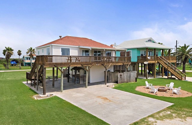 Beach Getaway with Game Room & Tiki Bar