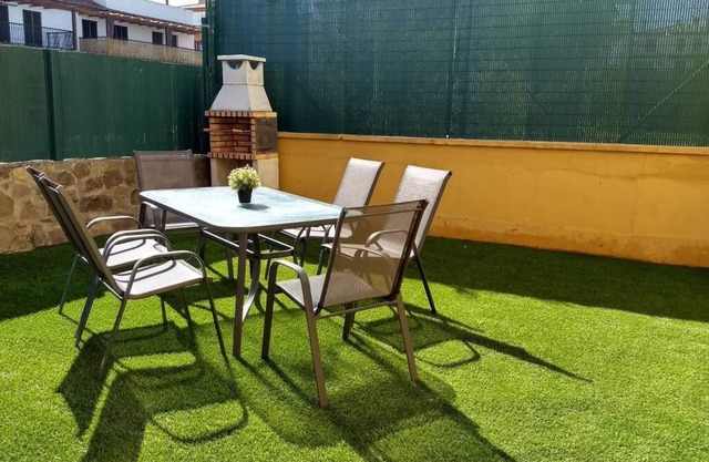 Beach, Golf and Mountain. Two countries, a unique place.