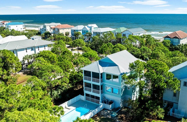 Beach Happy: Gorgeous Gulf Views, Private Pool, Pet Friendly, Plantation