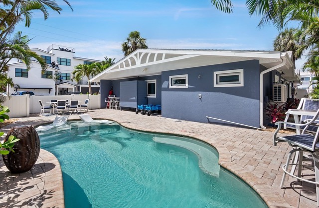 Beach Home with Pool and Gas Grill! 2 Minute walk to Beach! - Tiki Sunrise