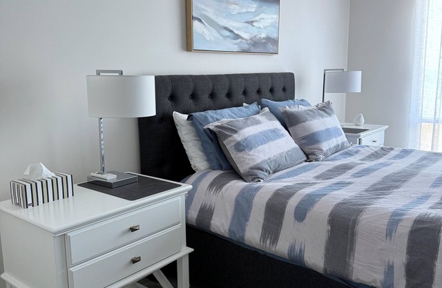 Beach House - absolute water front, secure yard and all weather BBQ area