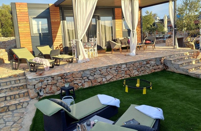 Beach house Hela - resort Bain, Žut - Kornati