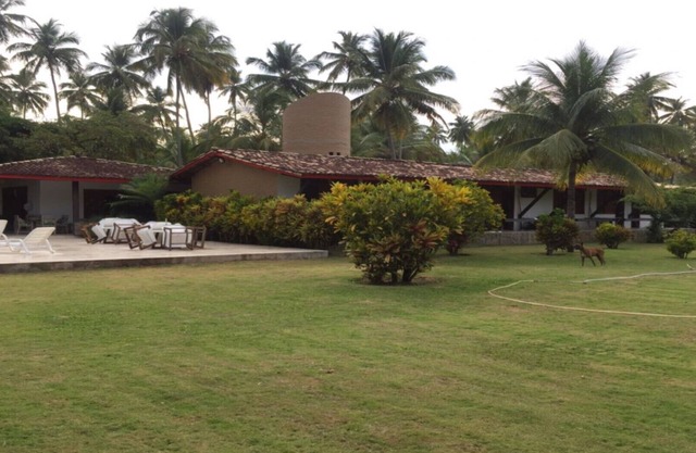 Beach House next to Club Med Itaparica