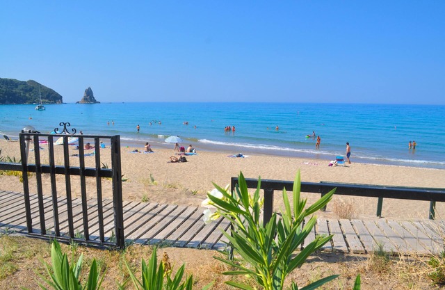 Beach house Yannis at Agios Gordios