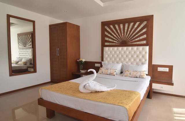 Beach Paradise Miramar Goa