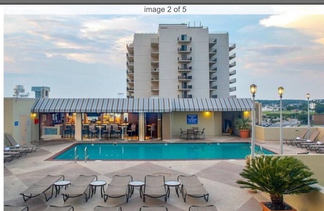Beach Quarters Resort, Oceanfront 7/6-7/13-1BR/1BA, sleep 6