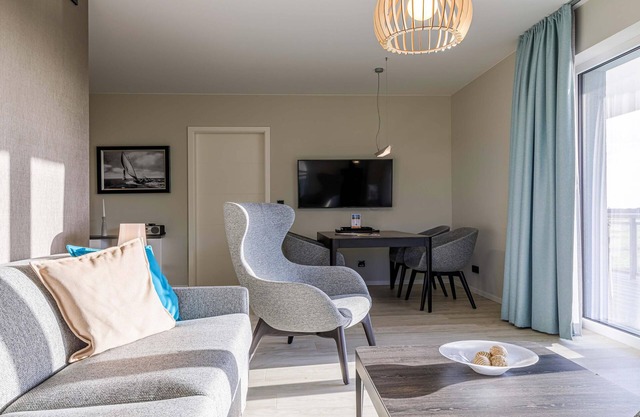 Beach view 5 star vacation apartment between the Baltic Sea and the Bodden