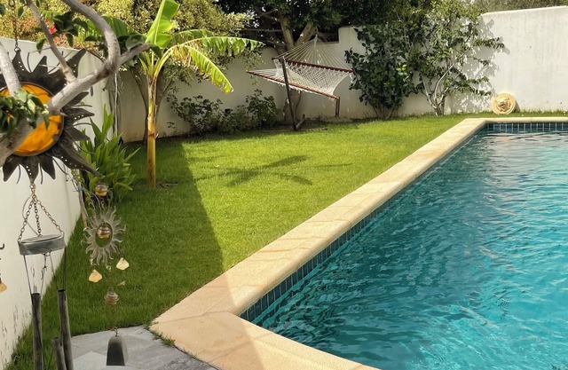 Beach view villa in tranquil Hammamet AC, pool, 15min walk to the beach
