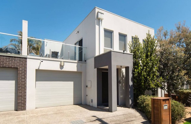 Beach Walk Apartment