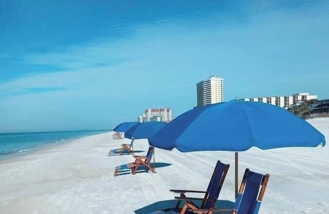 Beachfront Condo in PCB FREE Beach Chair Services: 2 Lounge Chairs & Umbrella