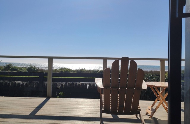 Beachfront with stunning views of Kapiti Island