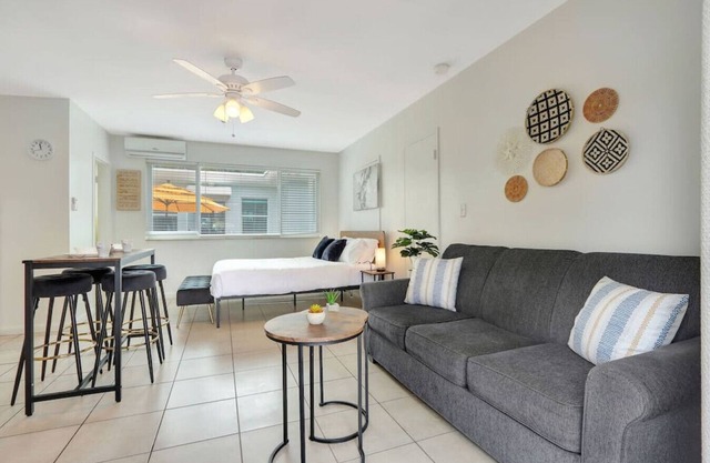 Beachside Bliss Studio Retreat