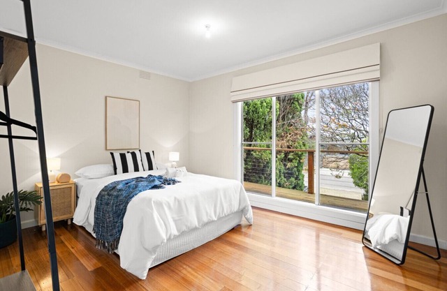 Beachside Home Tootgarook 4Bd 2Bth Just Steps to the Sand!