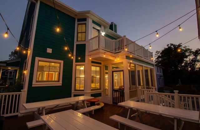 Beachwalk Resort's Largest Home - Sleeps 24