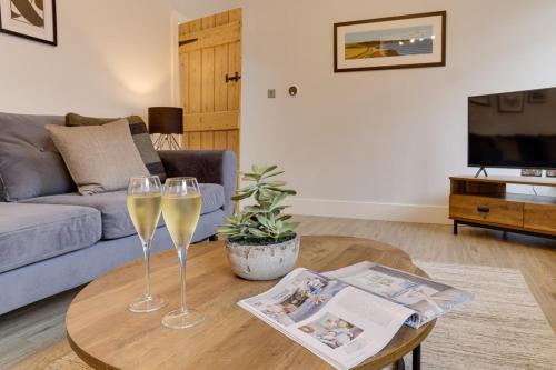 Beam End Snainton - Modern 2-bedroom Stone Cottage
