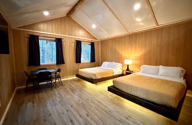 Bear Cabin 3 in Tok Alaska