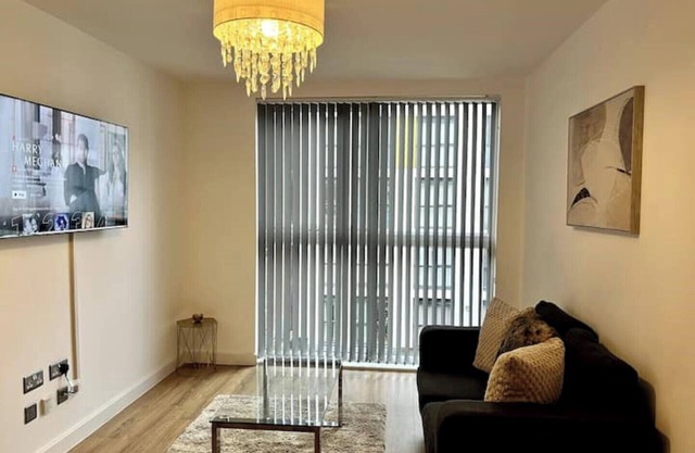 Beautiful 1 Bed Apartment Birmingham City Centre