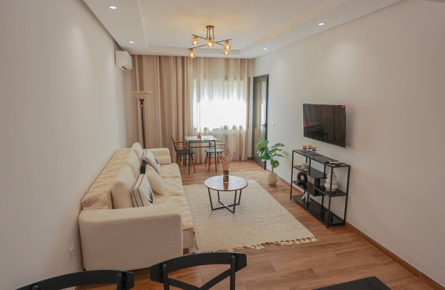 Beautiful 3-bedroom apartment with AC in charming Tunis