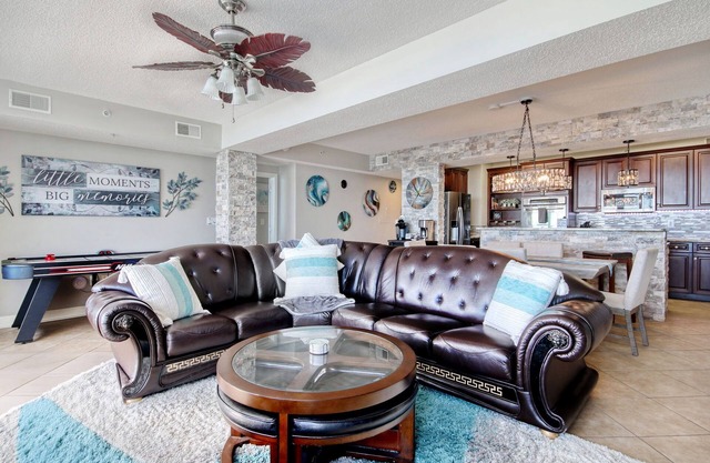 Beautiful 5 bedroom 4 bath Condo-12th floor