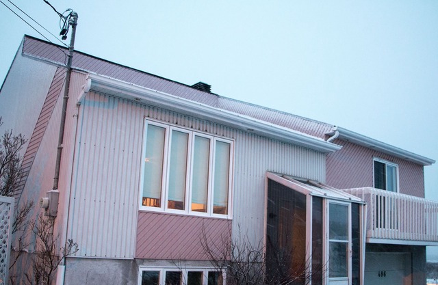 Beautiful and large family home with stunning views of the river . Guests can al