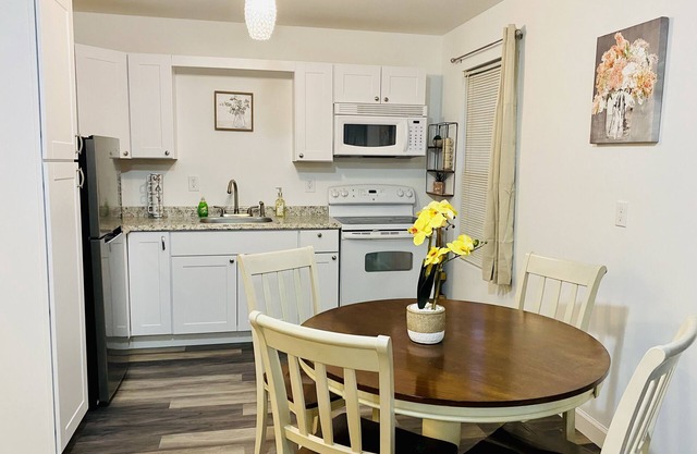 Beautiful and spacious 2-bedroom apartment.