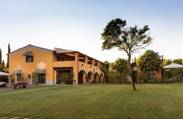 Beautiful apartment for 2 guests with pool, WIFI and TV