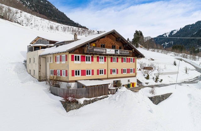 Beautiful apartment at the foot of the Arlberg