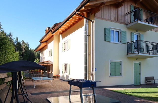 Beautiful apartment for 6 guests with WIFI, TV and balcony