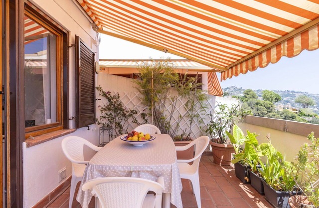 Beautiful apartment for 4 people with A/C, WIFI, pool, terrace and pets allowed