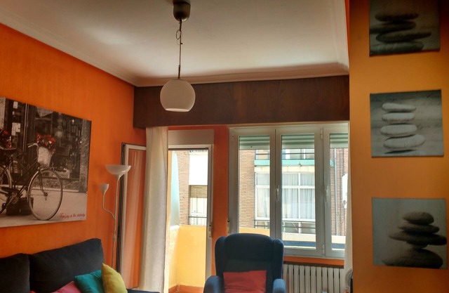 Beautiful apartment with garage space in a private urbanization.