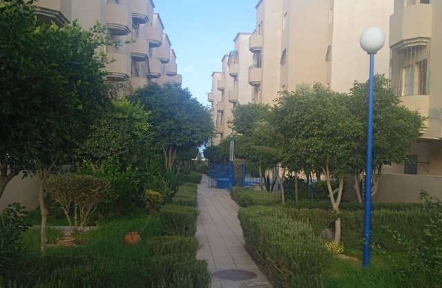 beautiful apartment with 2 swimming pools