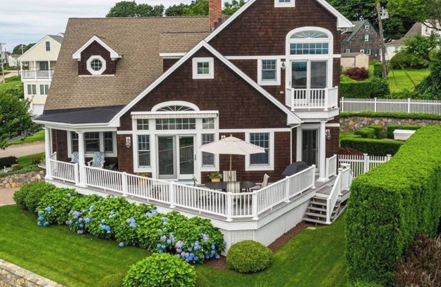 Beautiful Beach House with fantastic ocean views! Short walk to beach.