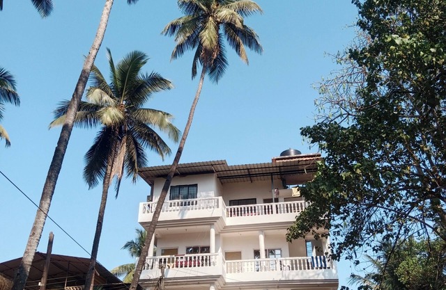 Beautiful Beachside Apartment - a minute walk from Mandrem beach