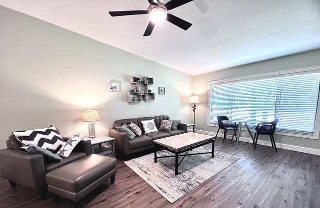 Beautiful Condo on Tarpon Woods Golf Course