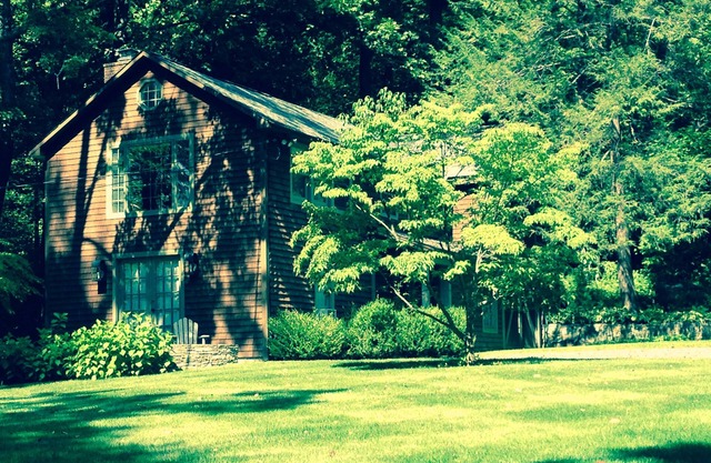 Beautiful Cottage and Waterfront Access