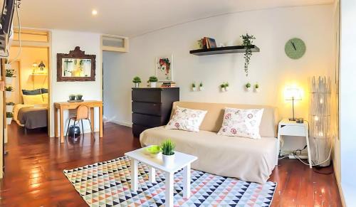 Beautiful cozy flat in Flowers Garden!