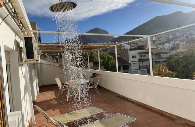 Beautiful duplex penthouse with spacious terrace in the center of town