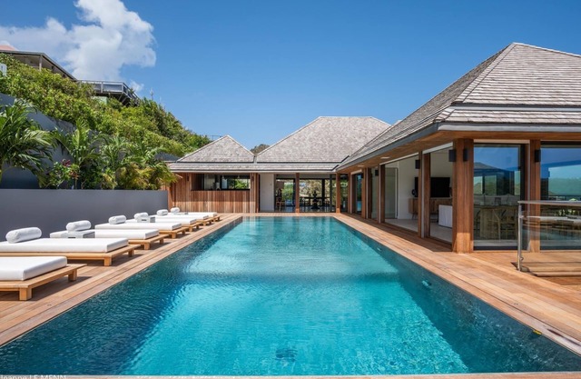 Beautiful Firefly Luxury villa