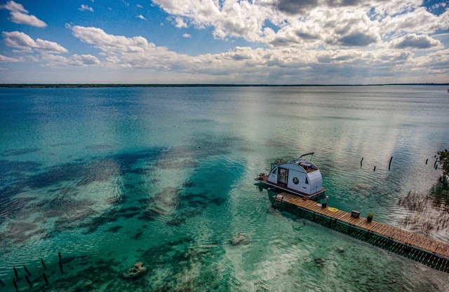 Beautiful Floating House in the 7 Colors Lagoon, Bacalar, Mexico