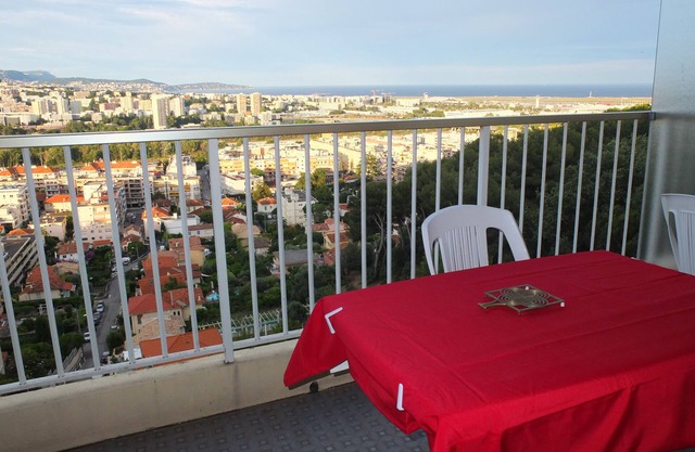 Beautiful 3 rooms, quiet, with panoramic views