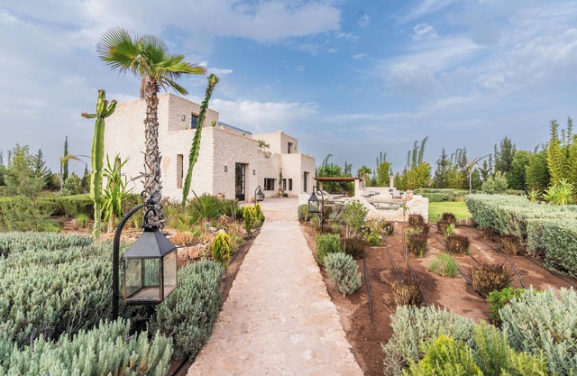 Beautiful garden Villa with heated pool.