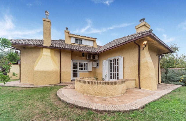 Beautiful holiday home in Ardea with garden
